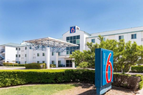 Гостиница Motel 6 Dallas - Fort Worth Airport North  Ирвинг